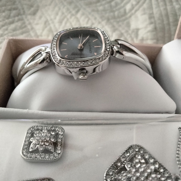 Ellen Tracy Silver Watch, Necklace and Earrings Jewelry Set - Picture 6 of 12